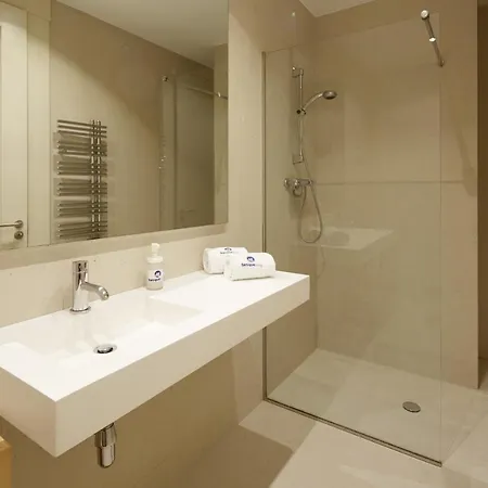 Eider - Basque * San Sebastian